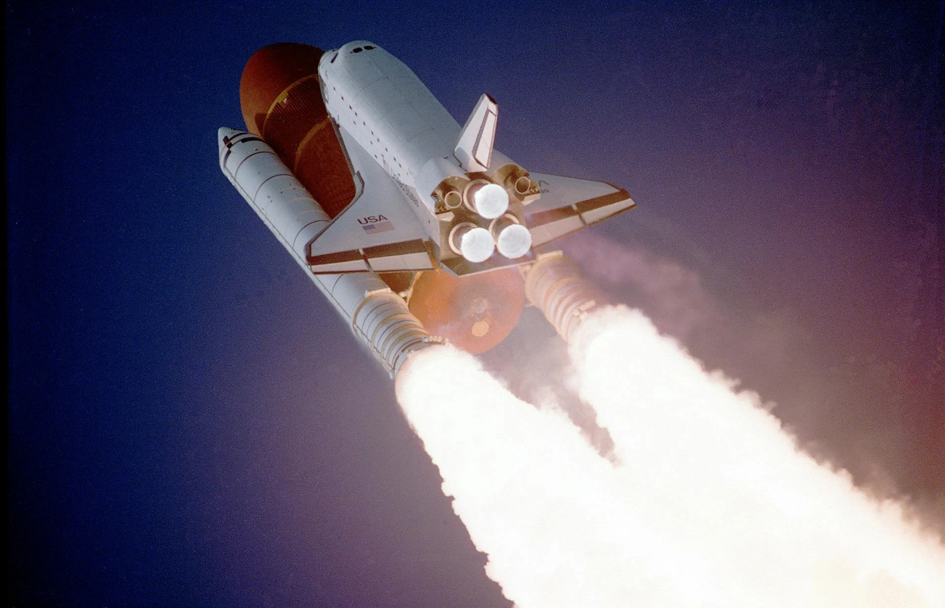 How Is Moog Revolutionizing Space Propulsion Technology?